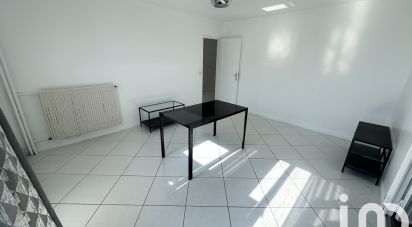 Apartment 3 rooms of 68 m² in Saint-Denis (93200)