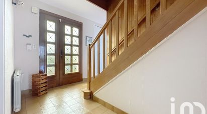 Maison traditionnelle 7 pièces de 132 m² à Rambouillet (78120)