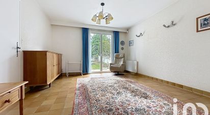 Maison traditionnelle 7 pièces de 132 m² à Rambouillet (78120)
