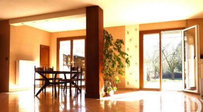 Country home 6 rooms of 156 m² in Saint-Mard-sur-le-Mont (51330)