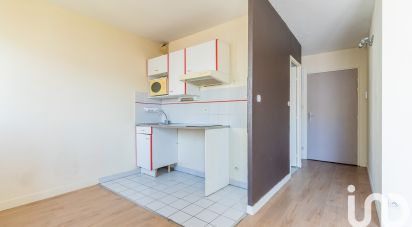 Studio 1 room of 32 m² in Évry (91000)
