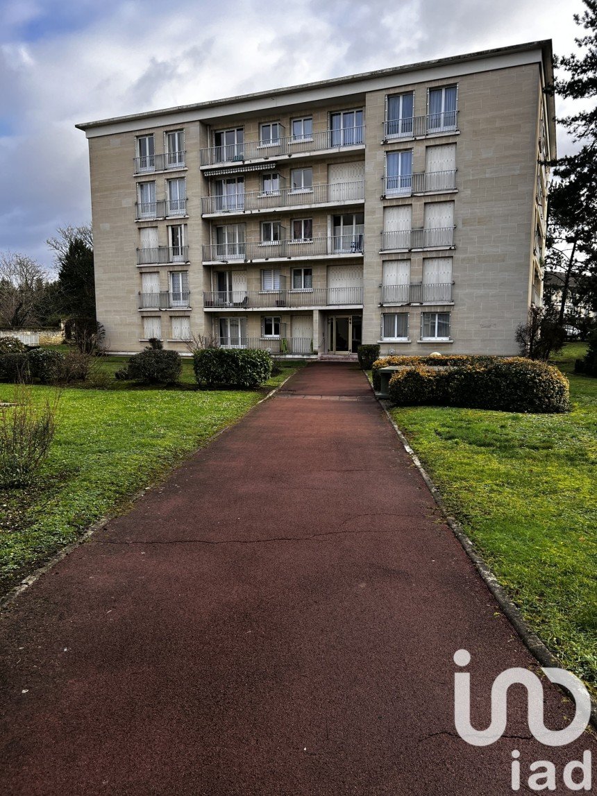 Appartement 4 pièces de 73 m² à Compiègne (60200)