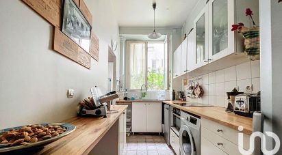 Apartment 3 rooms of 65 m² in Paris (75017)