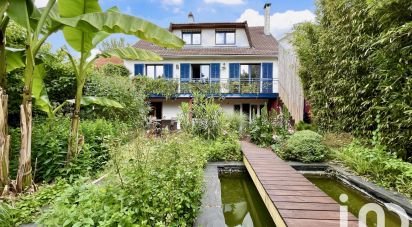 Traditional house 7 rooms of 214 m² in Meudon (92190)