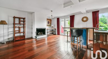 Traditional house 7 rooms of 214 m² in Meudon (92190)