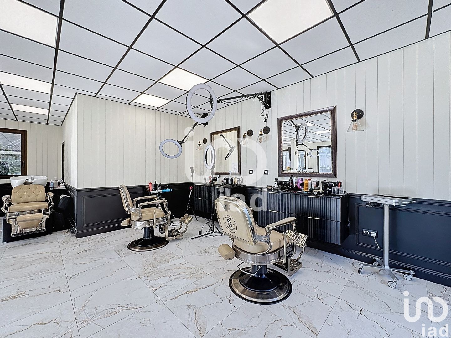 Local d'activités L'ISLE-SUR-LA-SORGUE 70 1717710