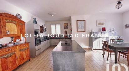 House 5 rooms of 143 m² in La Seyne-sur-Mer (83500)