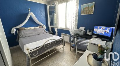 House 6 rooms of 122 m² in Fréjus (83600)