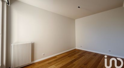 Appartement 3 pièces de 51 m² à Montreuil (93100)