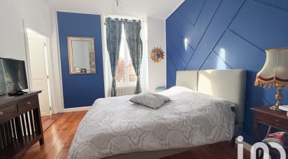 Apartment 4 rooms of 135 m² in Pau (64000)
