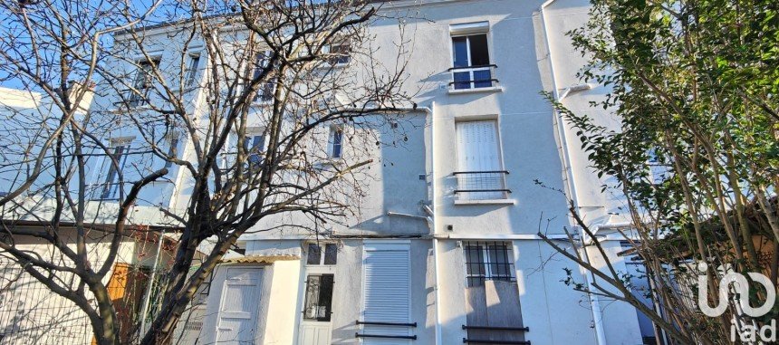 Studio 1 room of 16 m² in Villejuif (94800)