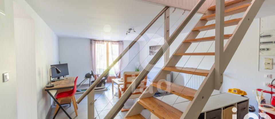 House 6 rooms of 141 m² in Noyers (45260)