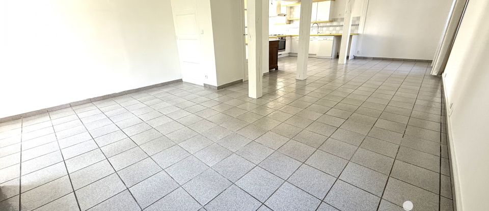House 6 rooms of 162 m² in Reims (51100)