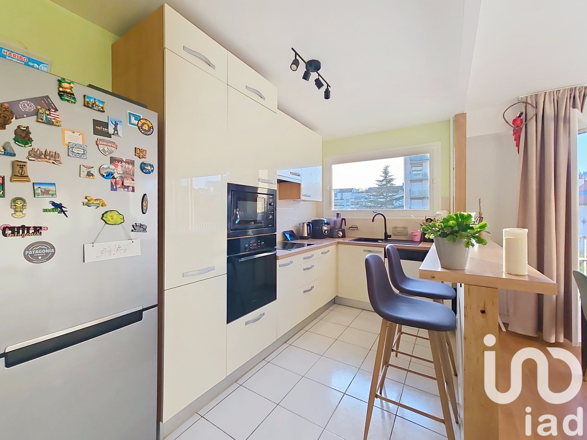 Appartement 3 Suresnes 70 1736987