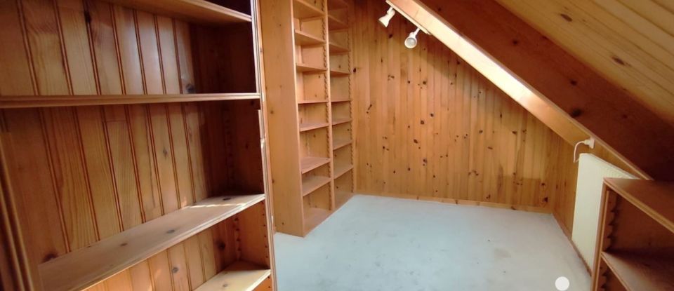 Maison traditionnelle 5 pièces de 159 m² à Le Coudray (28630)