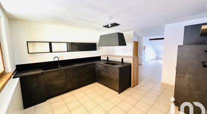 Apartment 3 rooms of 93 m² in Hirtzbach (68118)