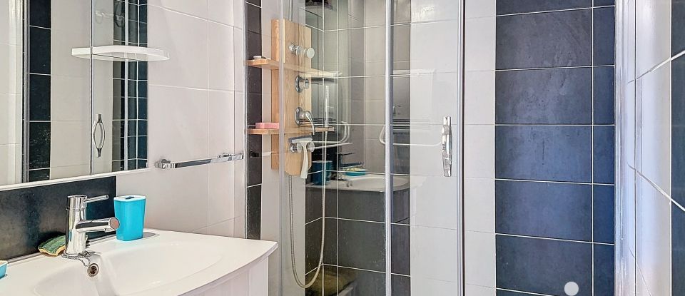 Studio 1 room of 31 m² in Saint-Raphaël (83700)