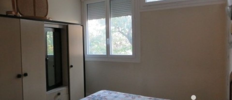 Apartment 3 rooms of 60 m² in Orly (94310)