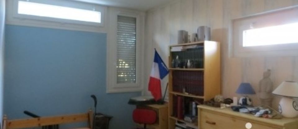 Apartment 3 rooms of 60 m² in Orly (94310)