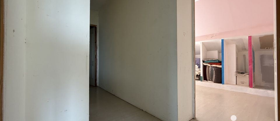 Pavilion 6 rooms of 140 m² in Chantecoq (45320)