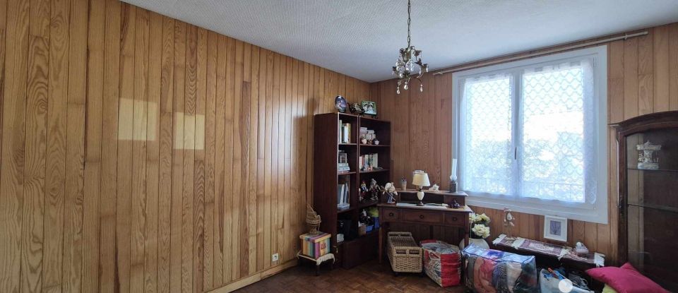 Apartment 3 rooms of 65 m² in Brest (29200)
