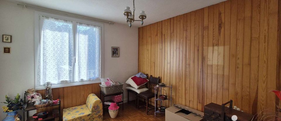 Apartment 3 rooms of 65 m² in Brest (29200)