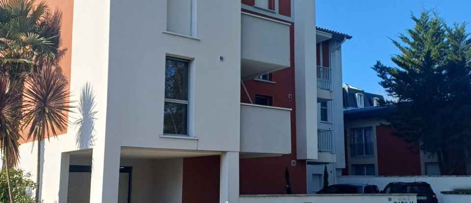 Apartment 3 rooms of 65 m² in Anglet (64600)