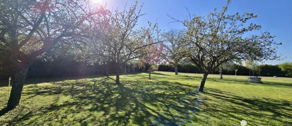 House 8 rooms of 280 m² in Juranville (45340)
