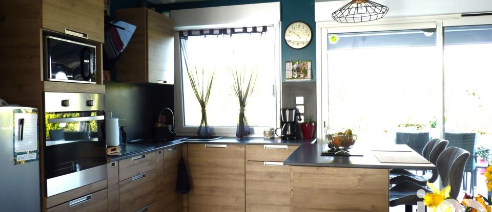 Maison traditionnelle 5 pièces de 103 m² à Noirlieu (51330)