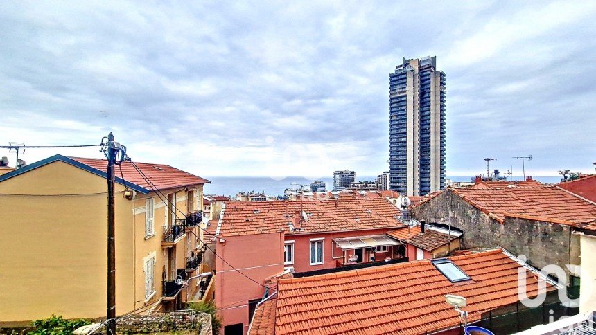 Appartement 3 pièces de 53 m² à Beausoleil (06240)