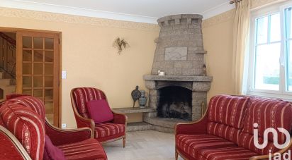 Demeure 7 pièces de 180 m² à Plumergat (56400)