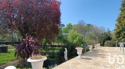 Demeure 7 pièces de 180 m² à Plumergat (56400)