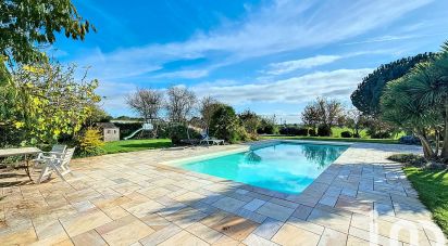 Maison 10 pièces de 330 m² à Châteaugiron (35410)