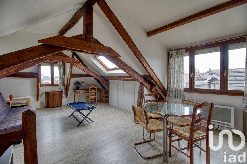 Appartement 2 pièces de 39 m² à Compiègne (60200)