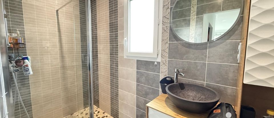 Maison 5 pièces de 127 m² à Saint-Magne-de-Castillon (33350)