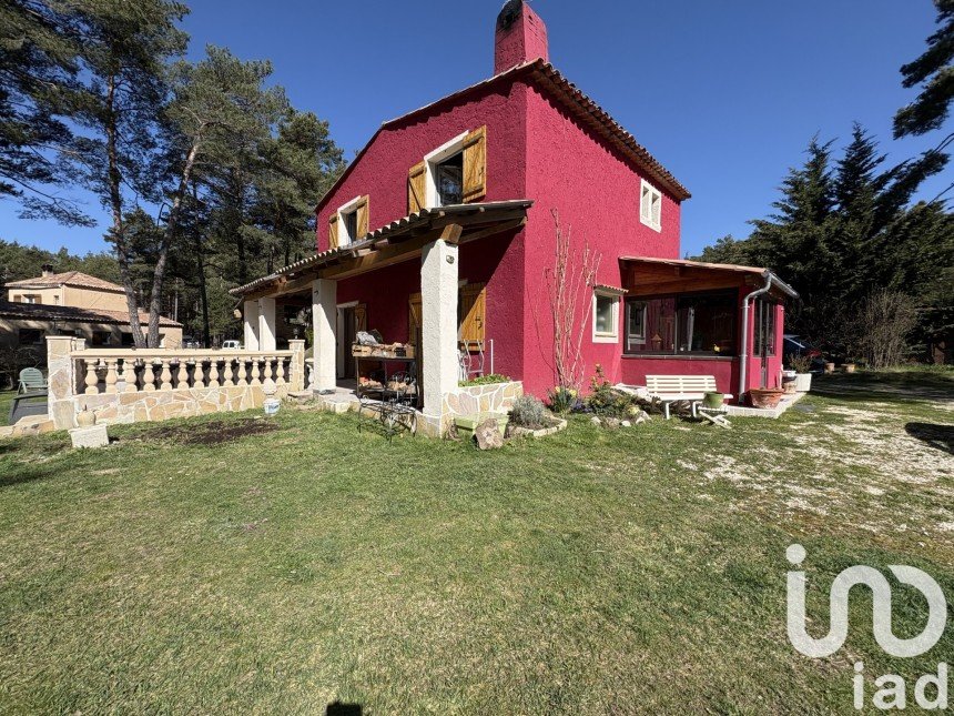 House 4 rooms of 118 m² in La Bastide (83840)