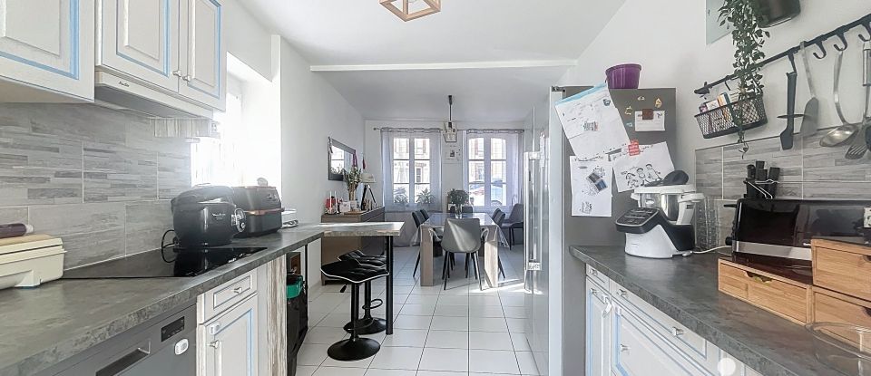 House 6 rooms of 123 m² in Saint-Germain-des-Prés (45220)
