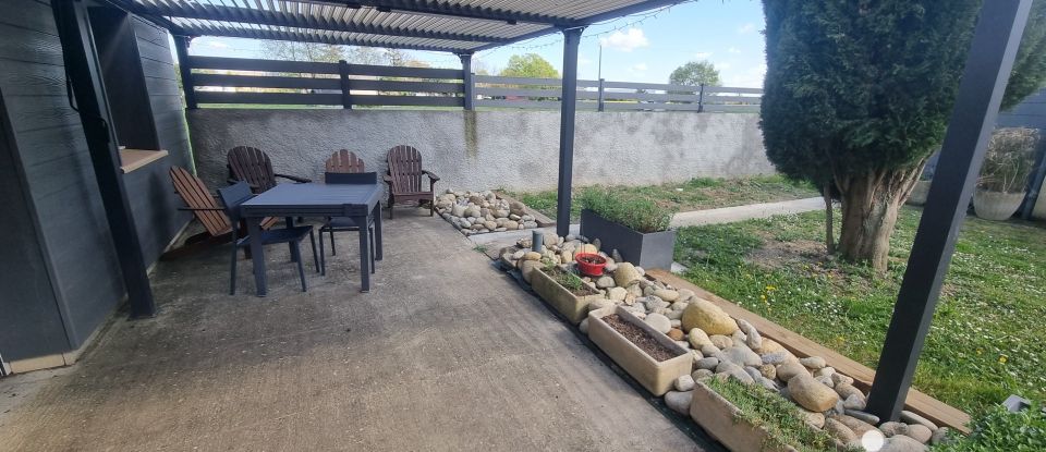 Country home 5 rooms of 159 m² in Sainte-Colombe-en-Bruilhois (47310)