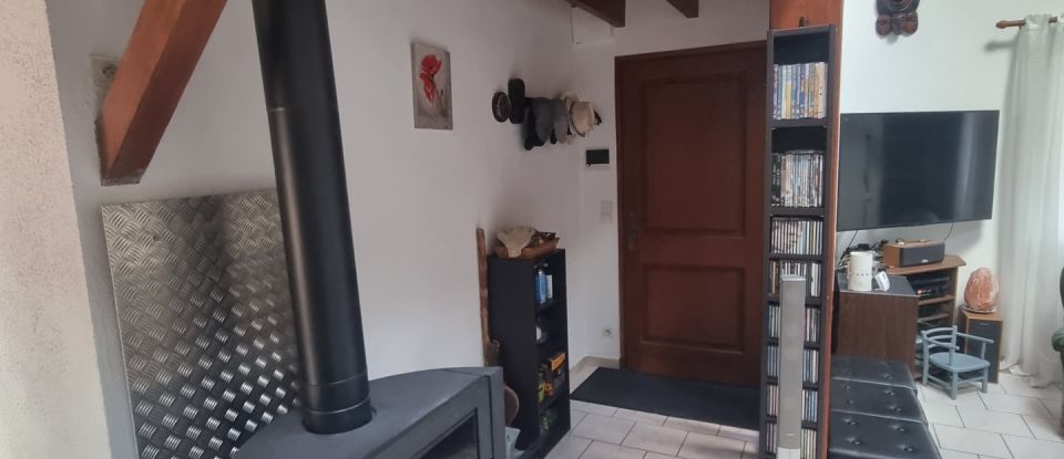 Country home 5 rooms of 159 m² in Sainte-Colombe-en-Bruilhois (47310)