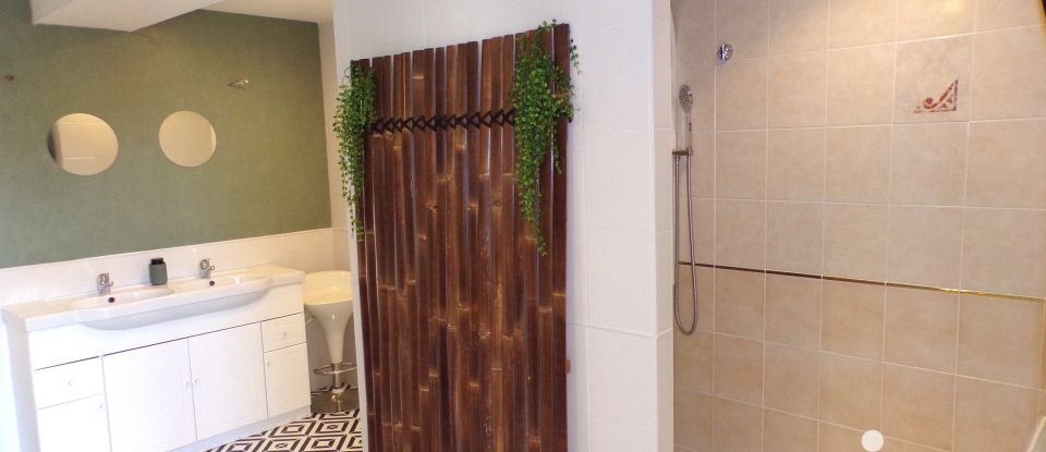 Longere 6 rooms of 220 m² in Précy-sur-Vrin (89116)