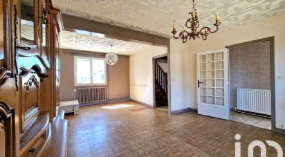 Maison 5 pièces de 104 m² à Carhaix-Plouguer (29270)