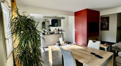 Apartment 3 rooms of 69 m² in Morangis (91420)