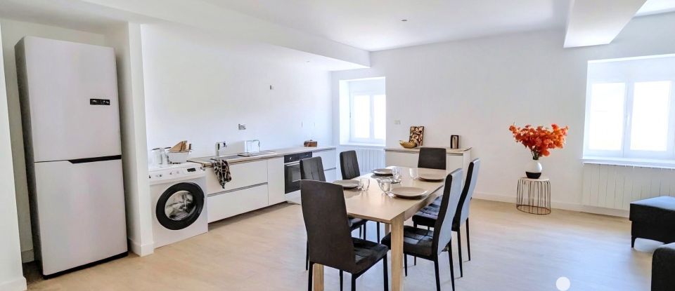 Duplex 3 rooms of 100 m² in Saint-Laurent-de-Chamousset (69930)