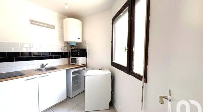 Studio 1 room of 35 m² in Noisy-le-Grand (93160)