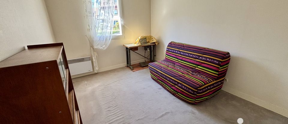 Apartment 3 rooms of 64 m² in Lacroix-Saint-Ouen (60610)