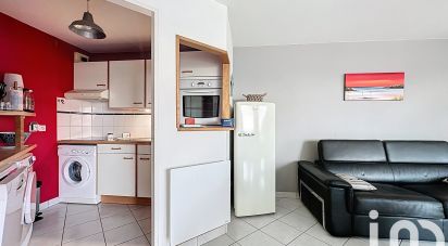 Apartment 3 rooms of 57 m² in Quiberon (56170)
