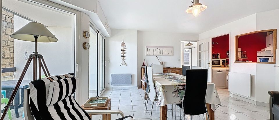 Apartment 3 rooms of 57 m² in Quiberon (56170)