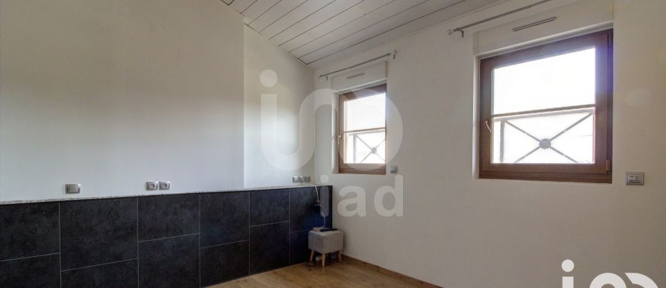 House 6 rooms of 163 m² in Portet-sur-Garonne (31120)