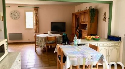 House 4 rooms of 177 m² in Marennes (17320)