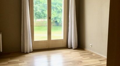 House 4 rooms of 177 m² in Marennes (17320)